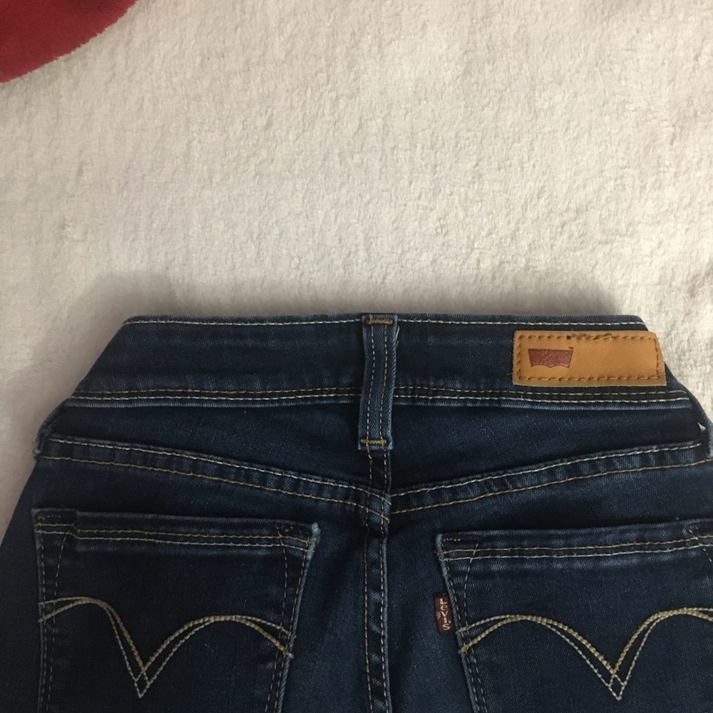Levi Butt Enhancing Jeans